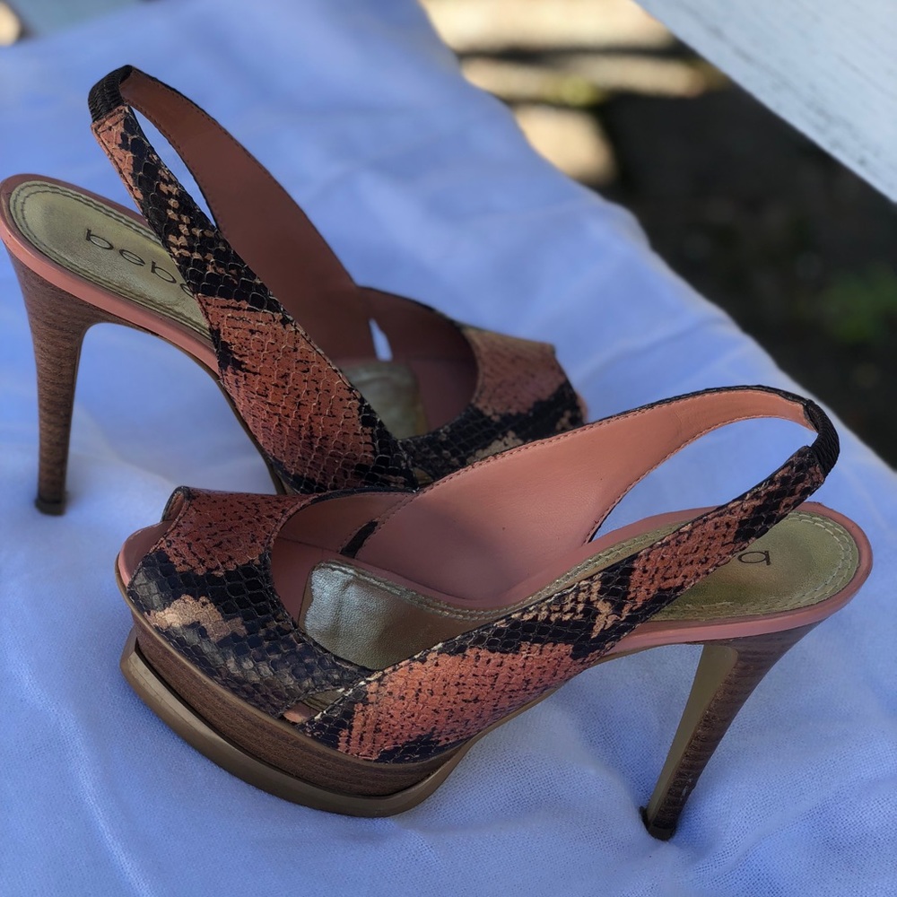 Bebe Zahara slingback heels sandals. Size 5.